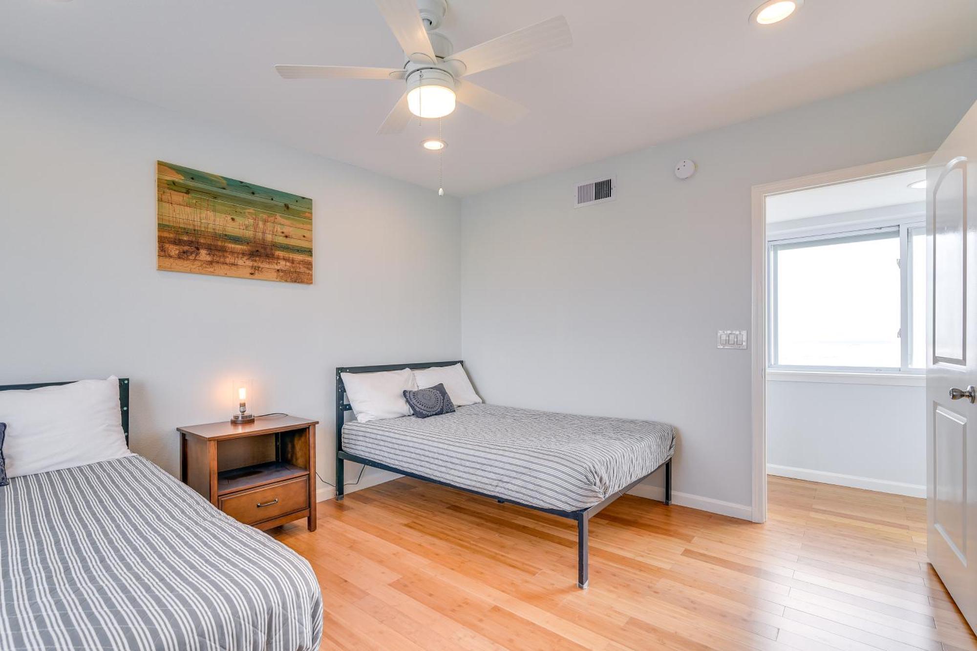 Ocean-View Surfside Home With Boardwalk To Beach! Surfside Beach Eksteriør billede